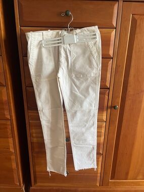 Nili Lotan Jenna pants in eggshell color, size 4.